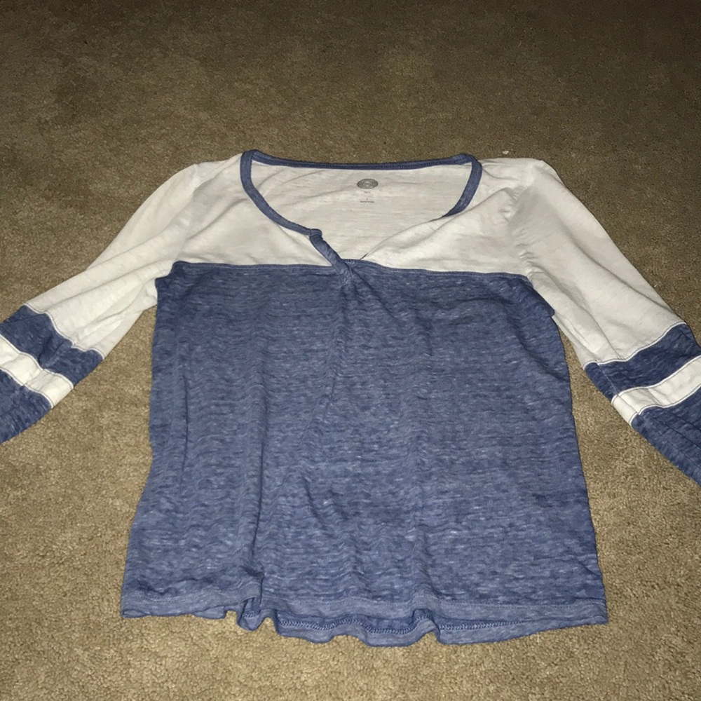 3/4 sleeve blue tee
